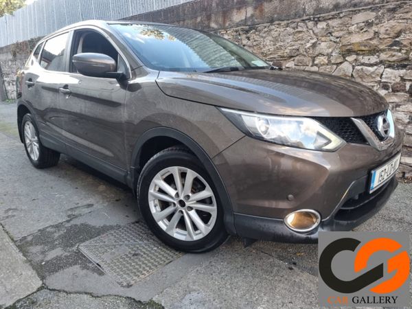 Nissan Qashqai Hatchback, Diesel, 2015, Brown