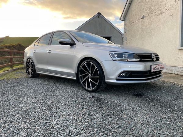 Volkswagen Jetta Saloon, Diesel, 2016, Silver