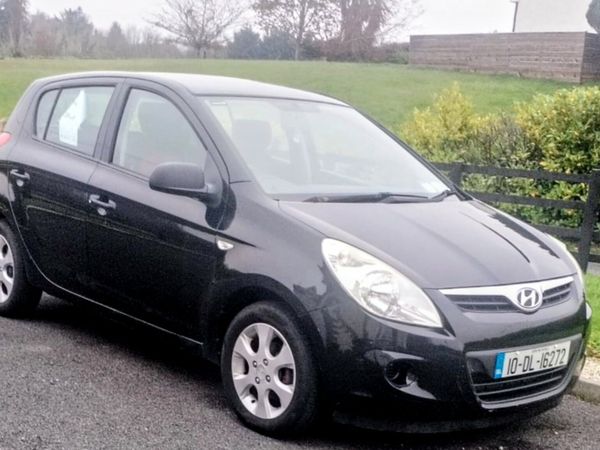Hyundai i20 Hatchback, Petrol, 2010, Black