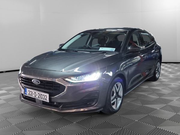 Ford Focus Hatchback, Diesel, 2022, Grey