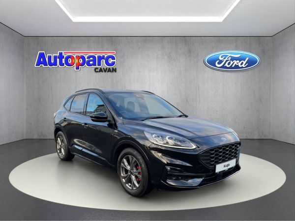 Ford Kuga MPV, Diesel, 2022, Black