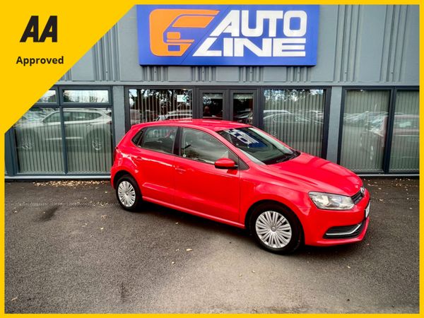 Volkswagen Polo Hatchback, Petrol, 2015, Red