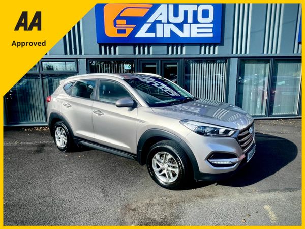 Hyundai Tucson MPV, Petrol, 2016, White