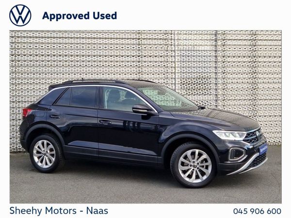 Volkswagen T-Roc SUV, Petrol, 2025, Black
