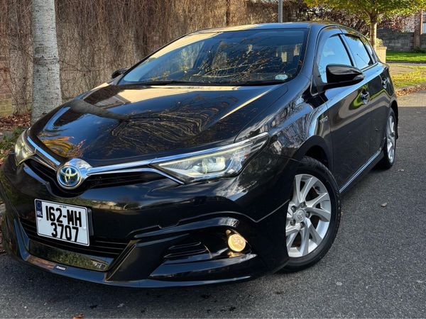 Toyota Auris Hatchback, Petrol Hybrid, 2016, Black