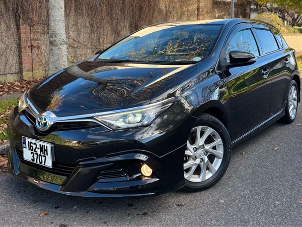 Toyota Auris Hatchback, Petrol Hybrid, 2016, Black