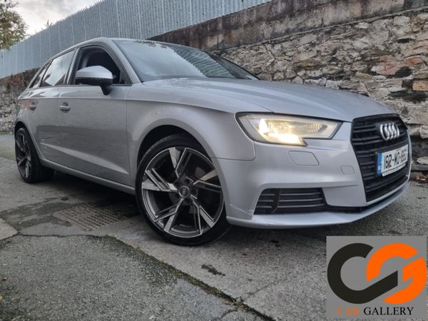 Audi A3 Hatchback, Diesel, 2016, Silver