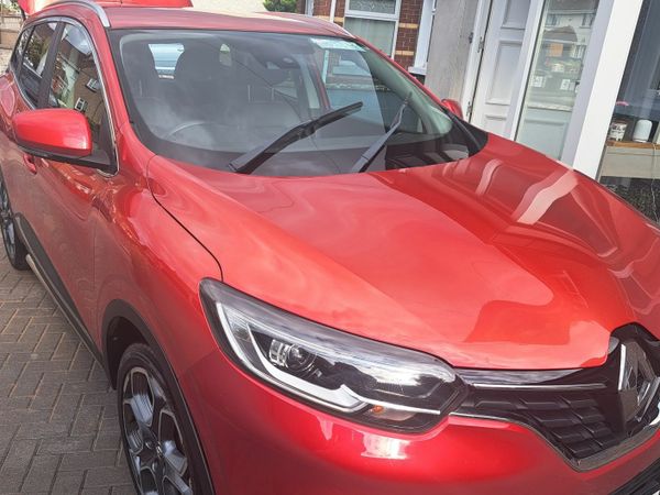 Renault Kadjar SUV, Diesel, 2016, Red