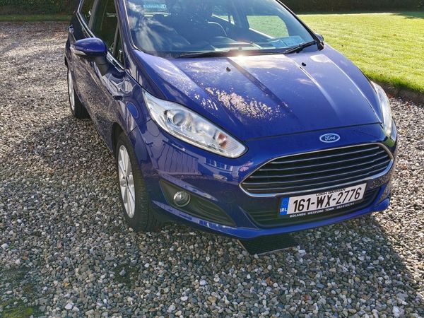 Ford Fiesta Hatchback, Petrol, 2016, Blue
