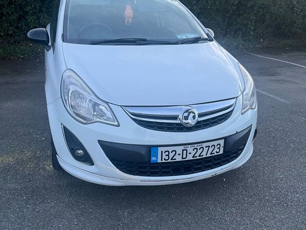 Vauxhall Corsa Hatchback, Petrol, 2013, White
