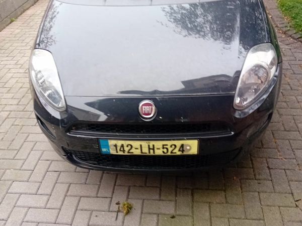 Fiat Punto Hatchback, Petrol, 2014, Black