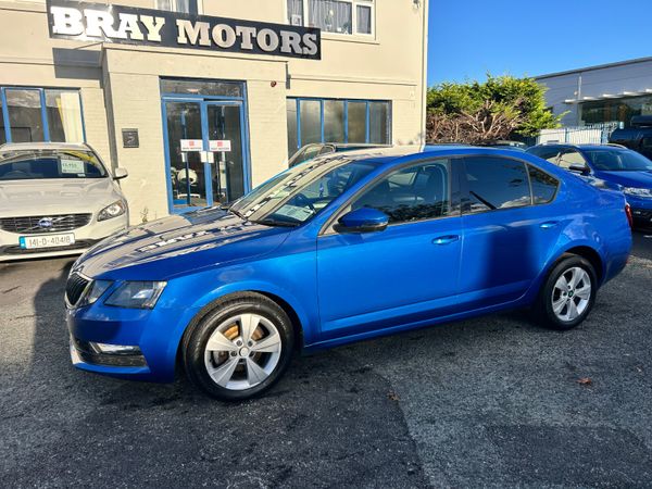 Skoda Octavia Saloon, Diesel, 2019, Blue