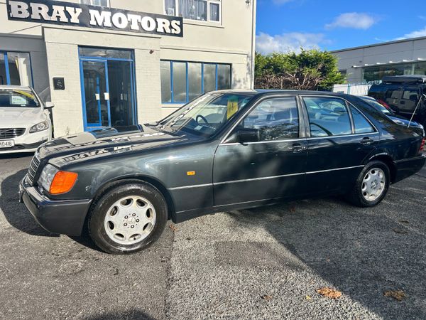 Mercedes-Benz S-Class Saloon, Petrol, 1992, Black