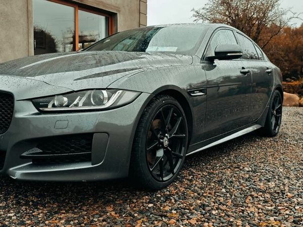Jaguar XE Saloon, Diesel, 2016, Grey