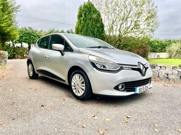 Renault Clio Hatchback, Petrol, 2015, Silver