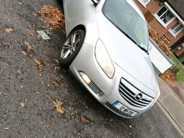 Opel Insignia MPV, Diesel, 2012, Silver