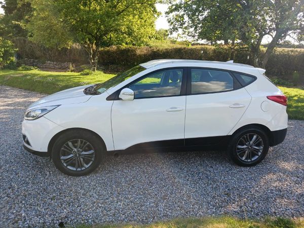 Hyundai ix35 SUV, Diesel, 2014, White