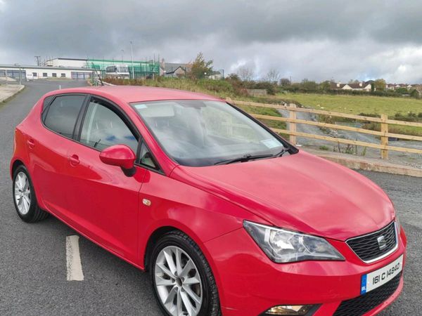 SEAT Ibiza MPV, Petrol, 2016, Red