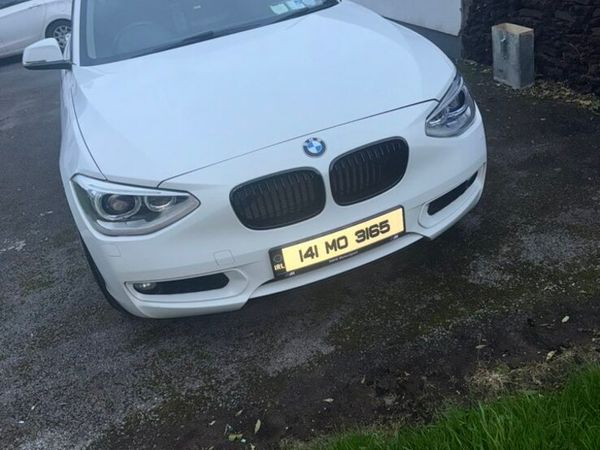 BMW 1-Series Hatchback, Petrol, 2014, White