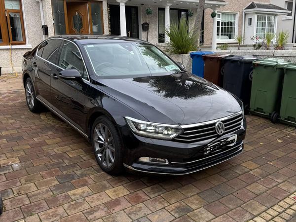 Volkswagen Passat Saloon, Petrol, 2017, Black