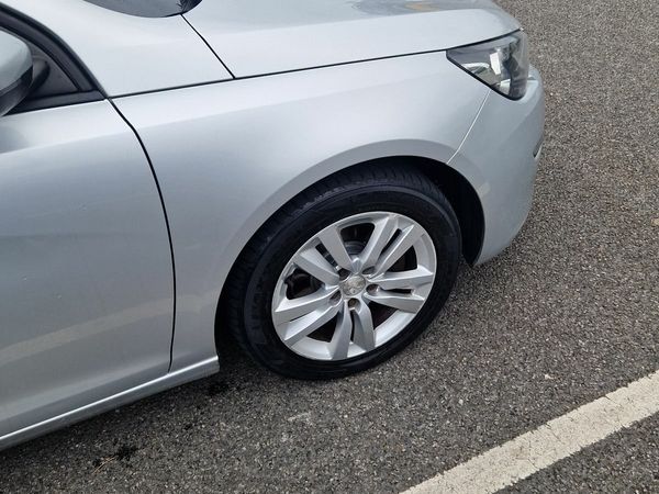 Peugeot 308 Estate, Diesel, 2016, Silver