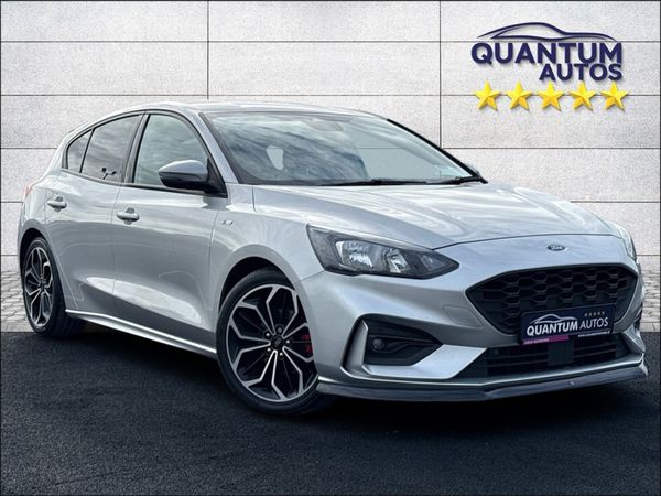 Ford Focus Hatchback, Diesel, 2019, Silver