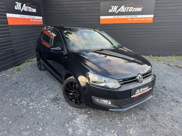 Volkswagen Polo Hatchback, Petrol, 2014, Black