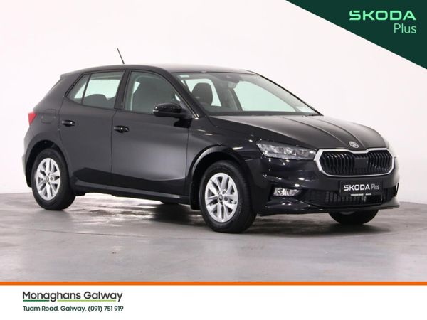 Skoda Fabia Hatchback, Petrol, 2025, Black