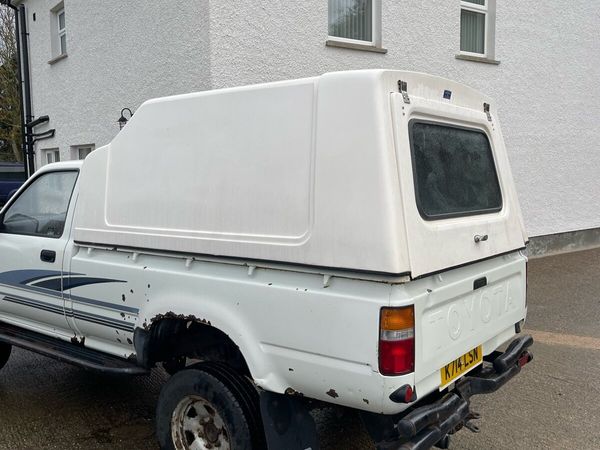 Toyota Land Cruiser SUV, Diesel, 2000, Red