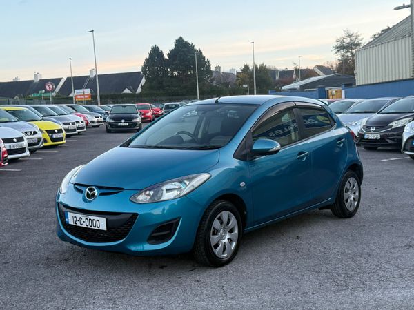 Mazda Demio Hatchback, Petrol, 2012, Blue