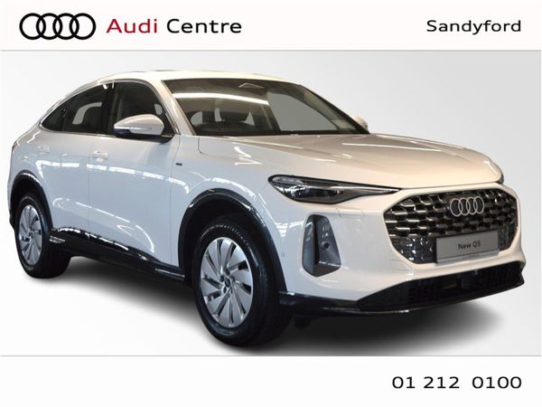 Audi Q5 SUV, Petrol Plug-in Hybrid, 2026, White