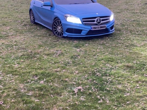 Mercedes-Benz A-Class Hatchback, Diesel, 2013, Blue