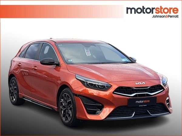 Kia Ceed Hatchback, Petrol, 2025, Red