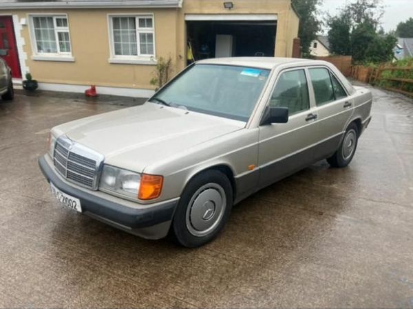 Other Other Saloon, Petrol, 1990, Gold