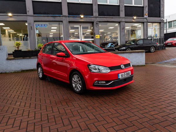 Volkswagen Polo Hatchback, Petrol, 2016, Red