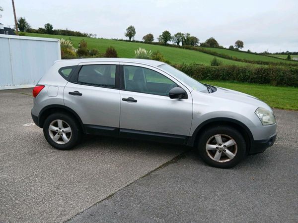 Nissan Qashqai Hatchback, Diesel, 2008, Silver