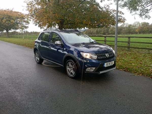 Dacia Sandero Stepway Hatchback, Petrol, 2019, Blue