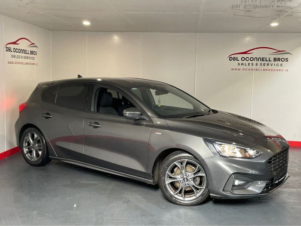 Ford Focus Hatchback, Diesel, 2019, Grey