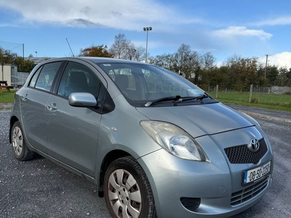 Toyota Yaris Hatchback, Petrol, 2008, Silver