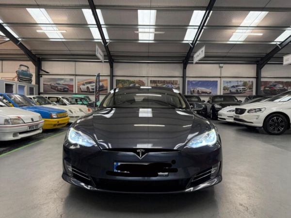 Tesla Model S Hatchback, Electric, 2016, Silver