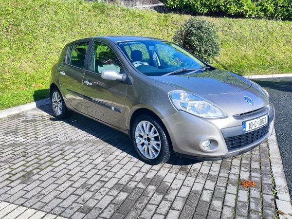 Renault Clio Hatchback, Ethanol Petrol, 2010, Gold