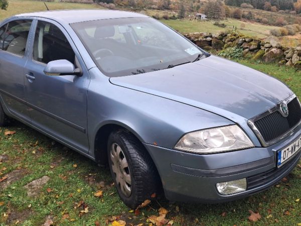 Skoda Octavia Hatchback, Petrol, 2007, Grey
