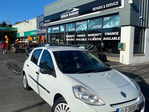 Renault Clio Hatchback, Ethanol Petrol, 2012, White