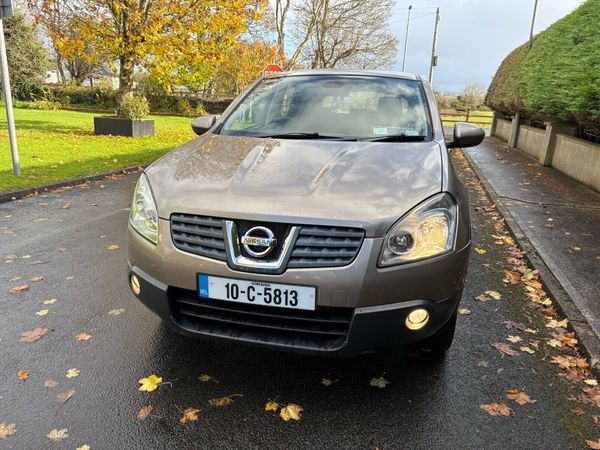 Nissan Qashqai Hatchback, Diesel, 2010, Brown