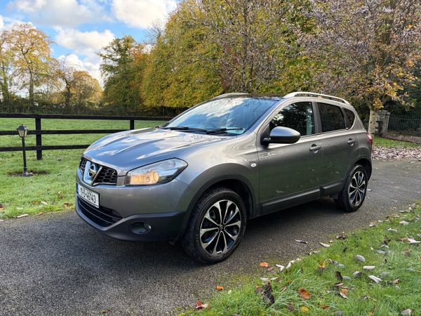 Nissan Qashqai Hatchback, Diesel, 2011, Grey