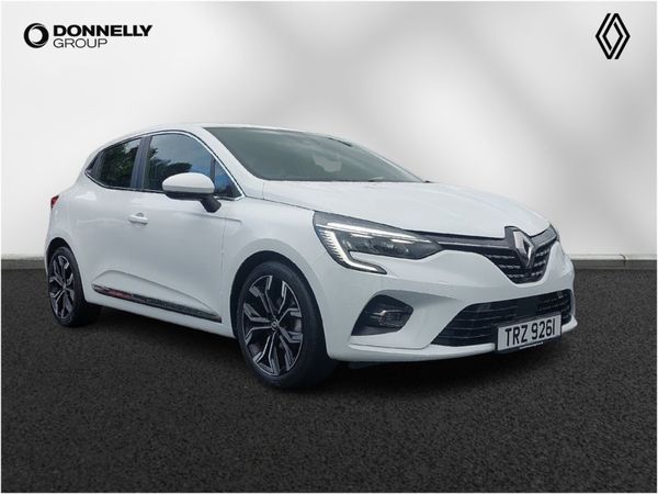 Renault Clio Hatchback, Petrol, 2022, White