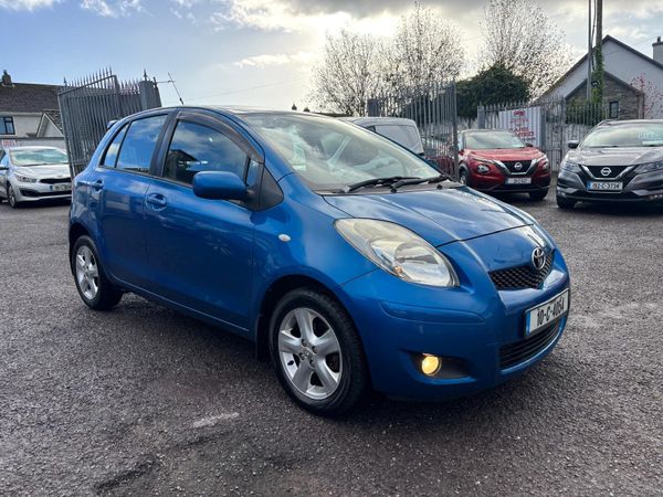 Toyota Yaris Hatchback, Petrol, 2010, Blue