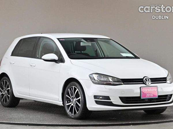 Volkswagen Golf Hatchback, Petrol, 2016, White
