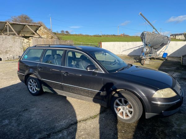Volkswagen Passat Estate, Diesel, 2004, Black