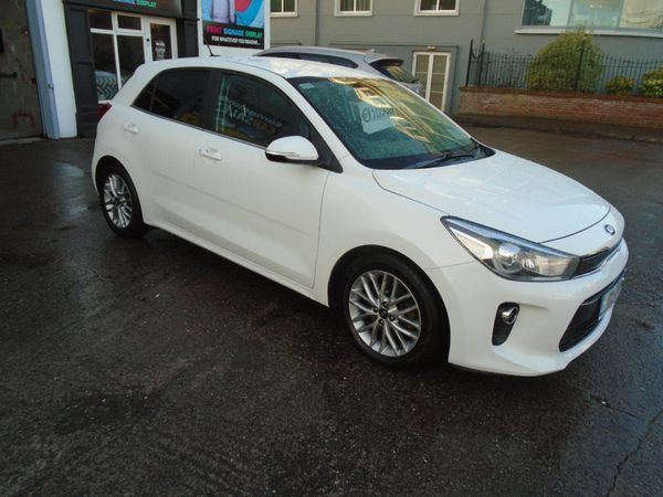 Kia Rio Hatchback, Petrol, 2017, White